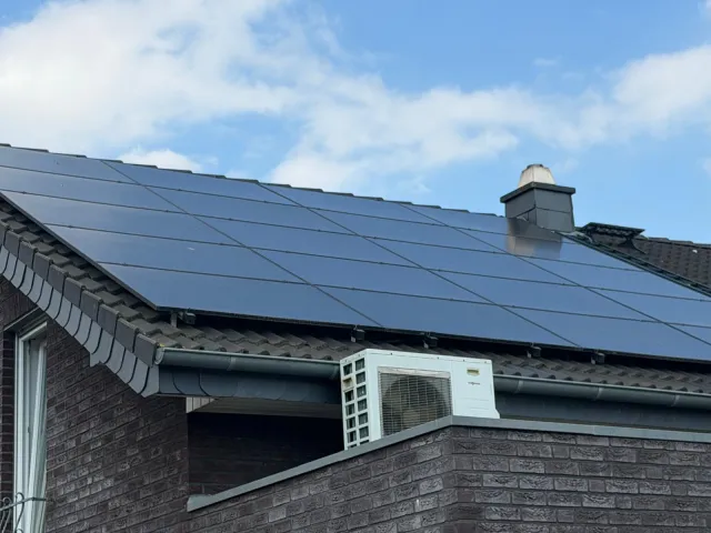 Grote familiewoning  met mogelijkheid tot werken vanuit huis — foto 1