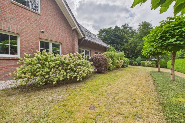 Groot vrijstaande villa — foto 10